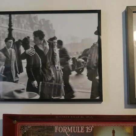 Appartamento 9e : Studio Authentique Ancien Atelier, Proche Grands Boulevards Parigi